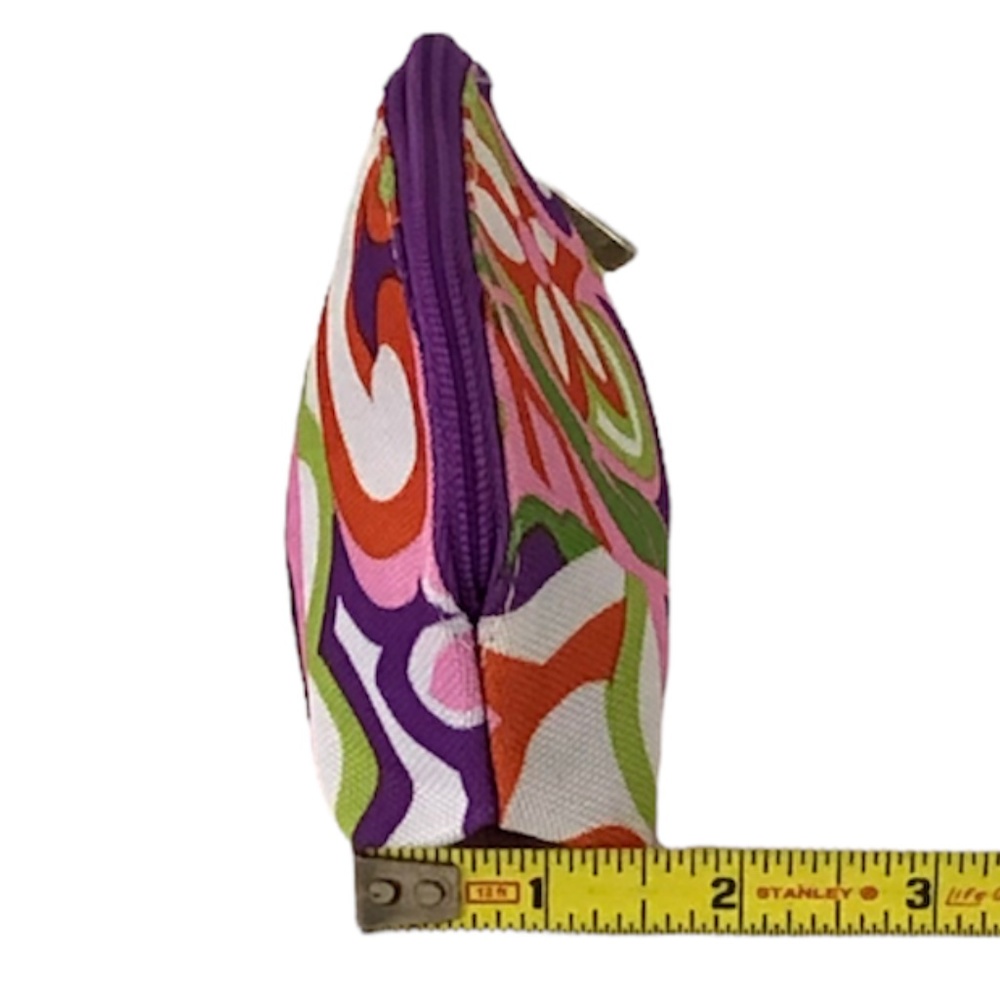$10 or 2/$15 Clinique Set of 2 Retro Patterned Cosmetic Cases - Picture 3 of 9